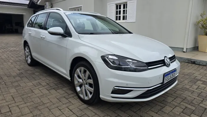 Volkswagen Golf Variant High. 250 1.4 TSI Flex Aut. 2018