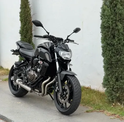 YAMAHA MT-07 2024