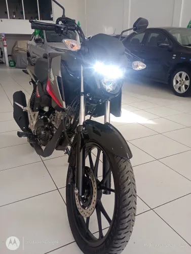 Titan 160