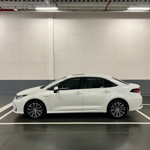 Toyota Corolla Altis Prem. Hybrid 1.8 Flex AUT 2021