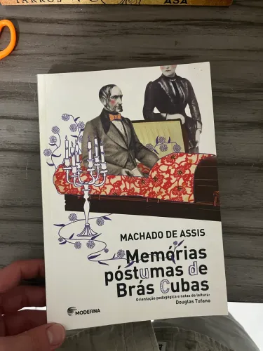Livro memórias póstumas de Brás cubas 