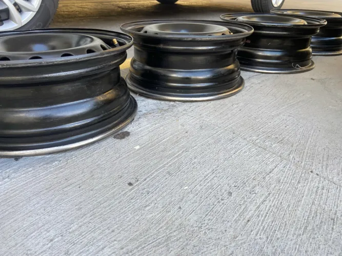 Rodas de ferro aro 14 linha Fiat
