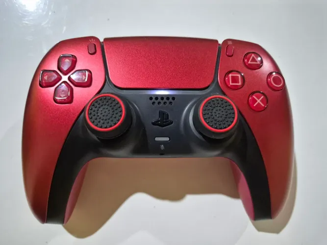 Controle DualSense PS5 Vulcanic Red