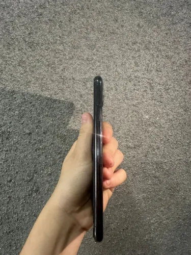 vende-se iphone 11 pro max