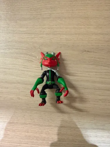 Boneco Figura De Açao Ben 10 Omniverse Diabrete