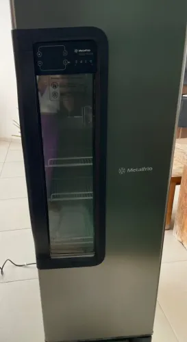 Cervejeira Metalfrio Vn25t 127v