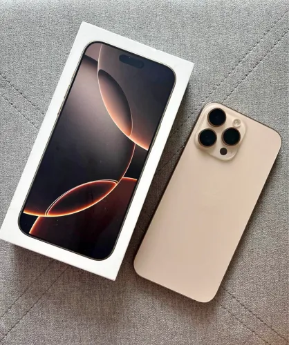 iPhone 16 Pro Max