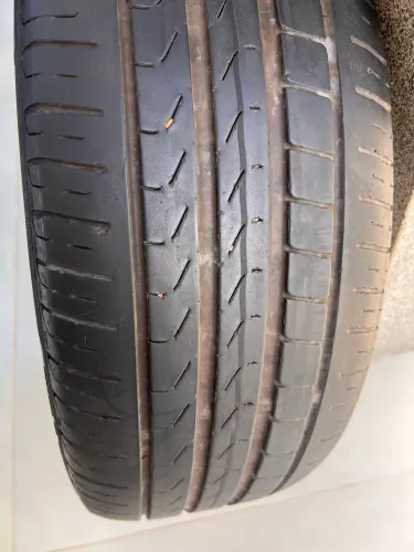 Roda Mercedes GLA 250 com pneu pirelli aro 18
