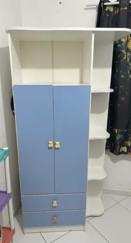 Guarda roupa infantil
