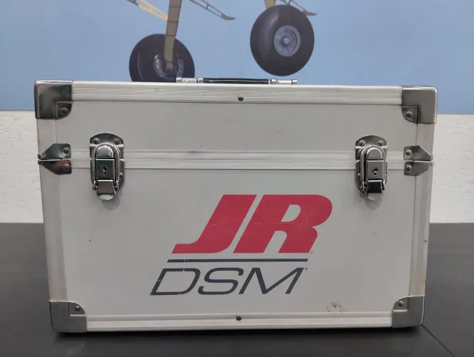 Caixa para rádios jR aeromodelo