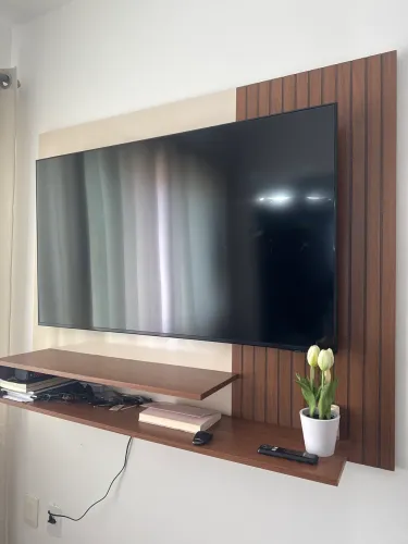 Vendo Painel de TV novo e fácil de montar