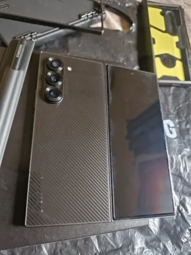 Galaxy Z Fold 6 512GB Carbon Edição Limitada