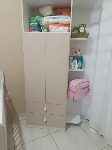 Guarda roupa de bebê