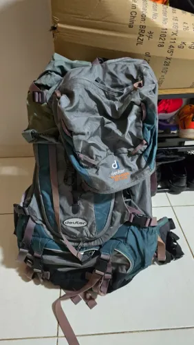 Mochila de trilha pesada Deuter Paragon 60 + 15L com mochilinha destacável perfeito estado