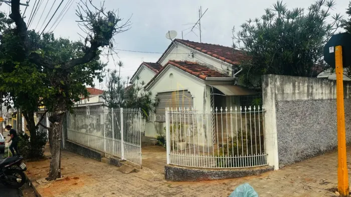 Casa 3 quartos - Bairro Bela Vista