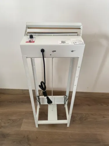 Seladora Para Sacos Plásticos Sela Corta Pedal 30cm Branco