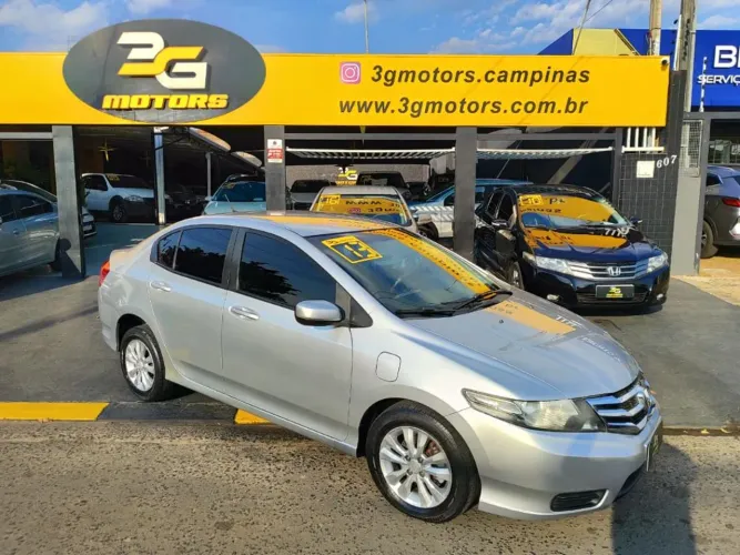Honda City Sedan LX 1.5 Flex 16V 4P Mec. 2013
