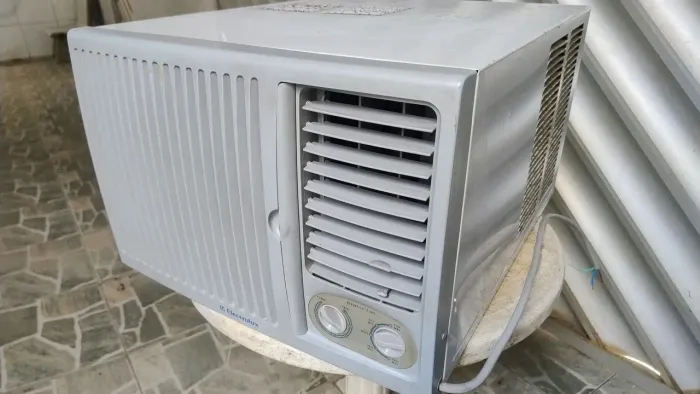 Ar condicionado Janela Electrolux de 7.500 btus