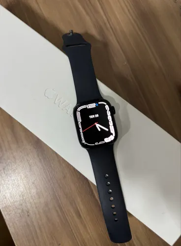 Apple Watch S8