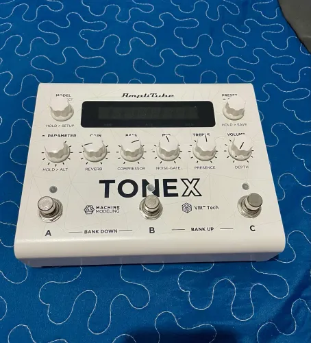 ToneX Edição Aniversário Pedal Pedaleira