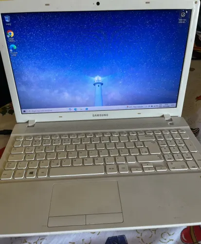Notebook Samsung Intel core i5
