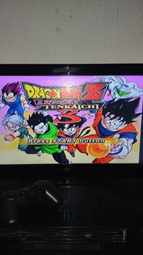 Vendo um PS2 FAT com quase 30 jogos no HD INTERNO, 1 controle, uma tv de 26 polegadas.