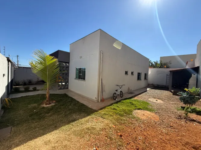Ágio de casa 3 quartos com suíte no América 2 em Águas Lindas de Goiás