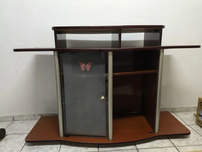 Doação Rack para sala