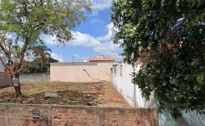 Terreno à venda no Remanso Campineiro em Hortolândia/SP