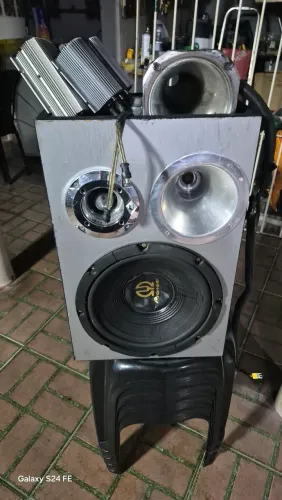 Som Automotivo Completo - Pioneer + Kit Taramps (TS400 e T800)