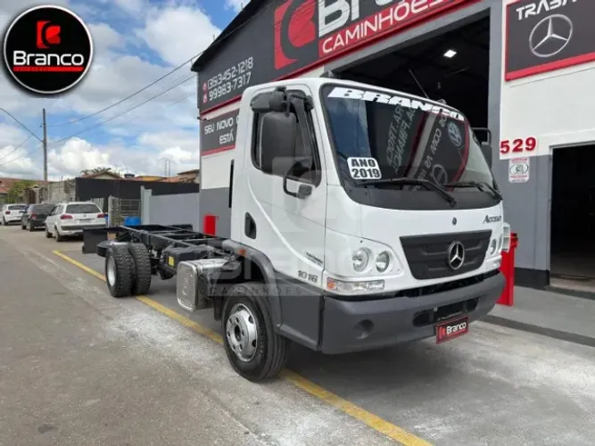Mb Accelo 1016 Ano 2019 Completo C/apenas 252 Km Original !!