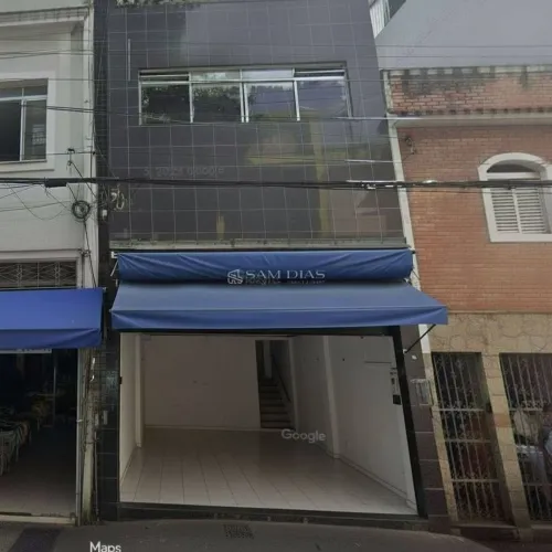 Oportunidade! Loja com Apartamento! Precinho!