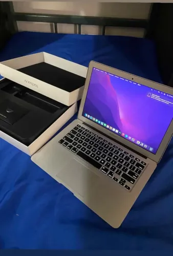 MacBook disponível 128 gb
