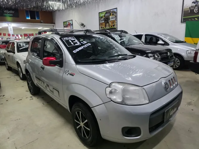 Fiat Uno Vivace Celeb. 1.0 EVO F.flex 8V 5P 2013