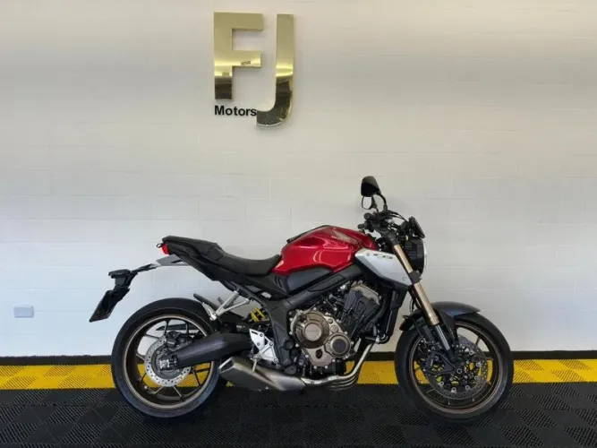 HONDA CB 650R 2022