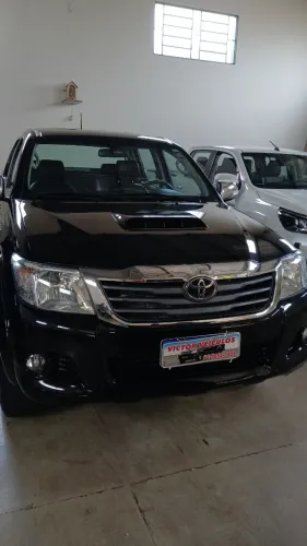 Toyota Hilux CD SRV D4-d 4X4 3.0 TDI Diesel AUT 2015