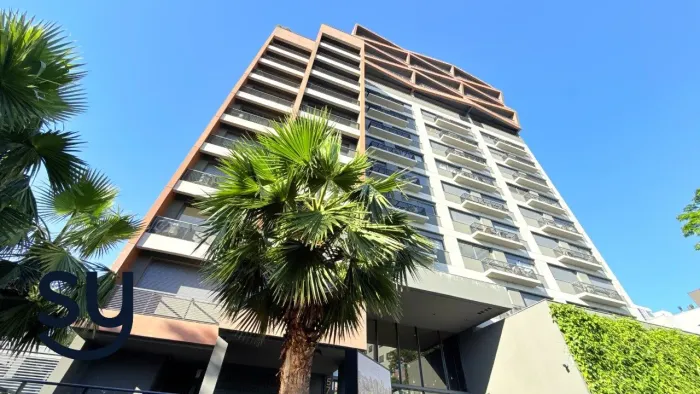Apartamento totalmente mobiliado para locação no Skyline Moinhos de Vento