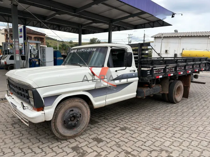 Ford F 4000 1984 Carroceria 4,3m