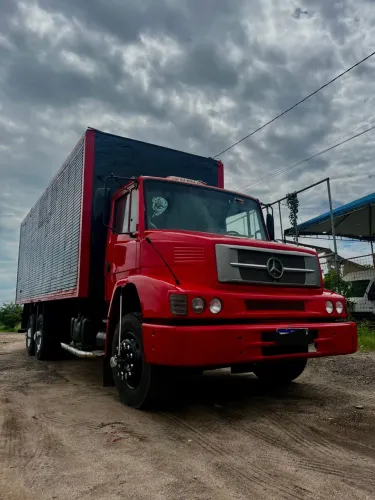 Mercedes 1620 2004