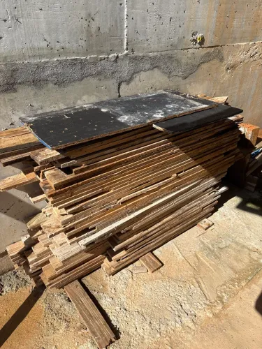 Madeiras de caixaria para obra