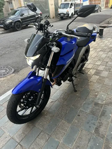 Fazer 250 fz25