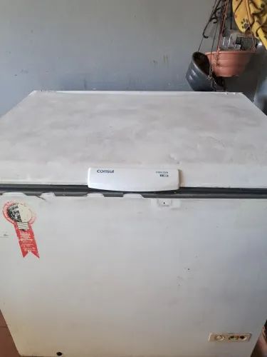 Freezer consul 220w