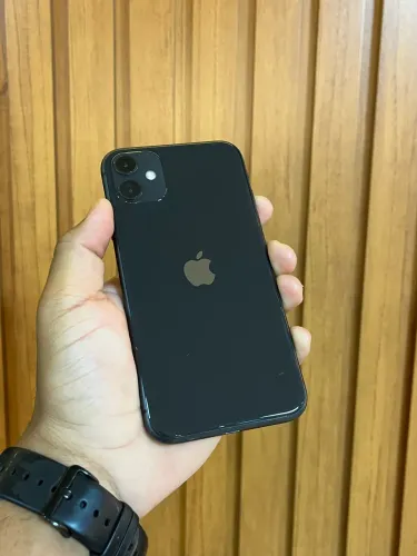 iPhone 11 - 256GB Preto