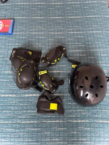 Kit de proteção completo nunca usado mais capacete 