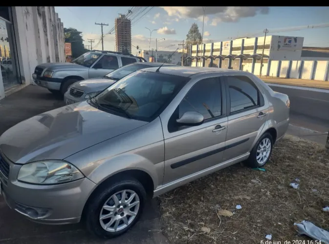 Fiat Siena EL Celeb. 1.4 MPI Fire Flex 8V 4P 2012