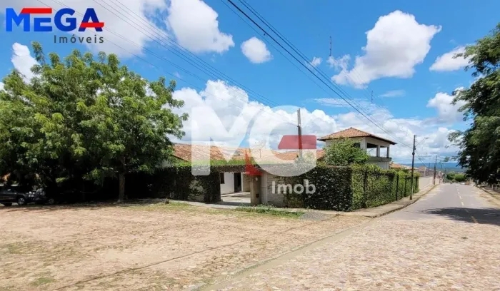 Casa em Ossian Araripe