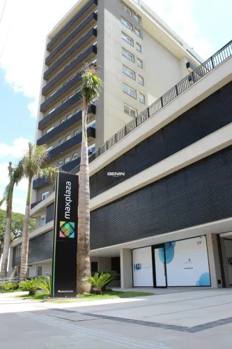 BENIN VENDE - Sala comercial com recepção mobiliada e equipada no empreendimento Max Plaza
