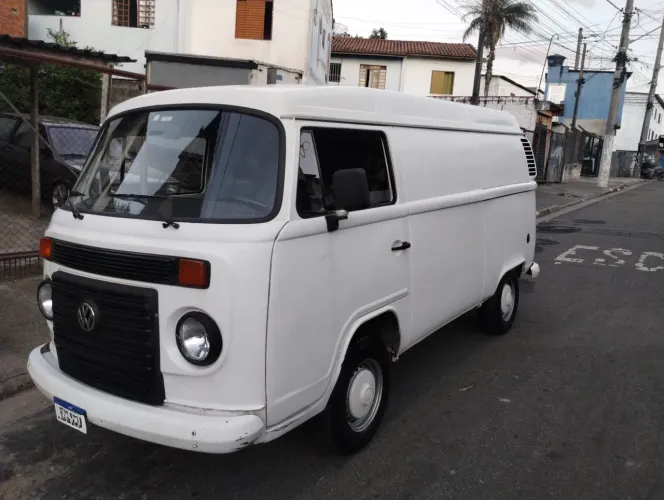 Volkswagen Kombi Furgão 1.4 MI Total Flex 8V 2011