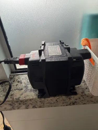 Autotransformador V&M 5.000VA 220V