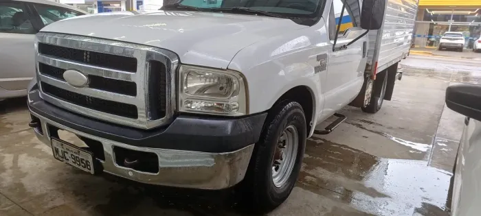 Ford F-350 3.9 Cummins Turbo Diesel Mec. 2011